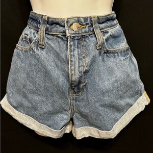 Wild Fable highest rise mom shorts size 6/28R